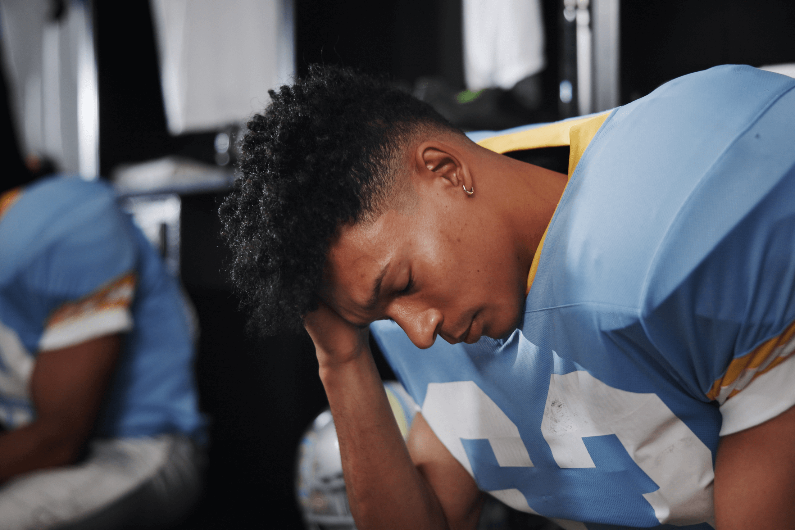 Girl Playing Tennis Advanced Orthopedic Center